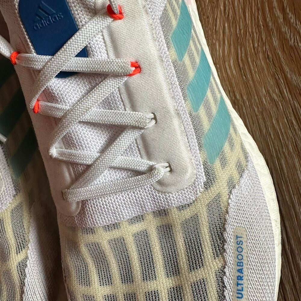Adidas Ultraboost Summer.RDY Running Shoes (8) - Picture 4 of 8